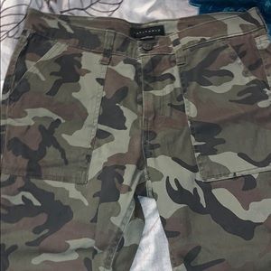 Army fatigue pants